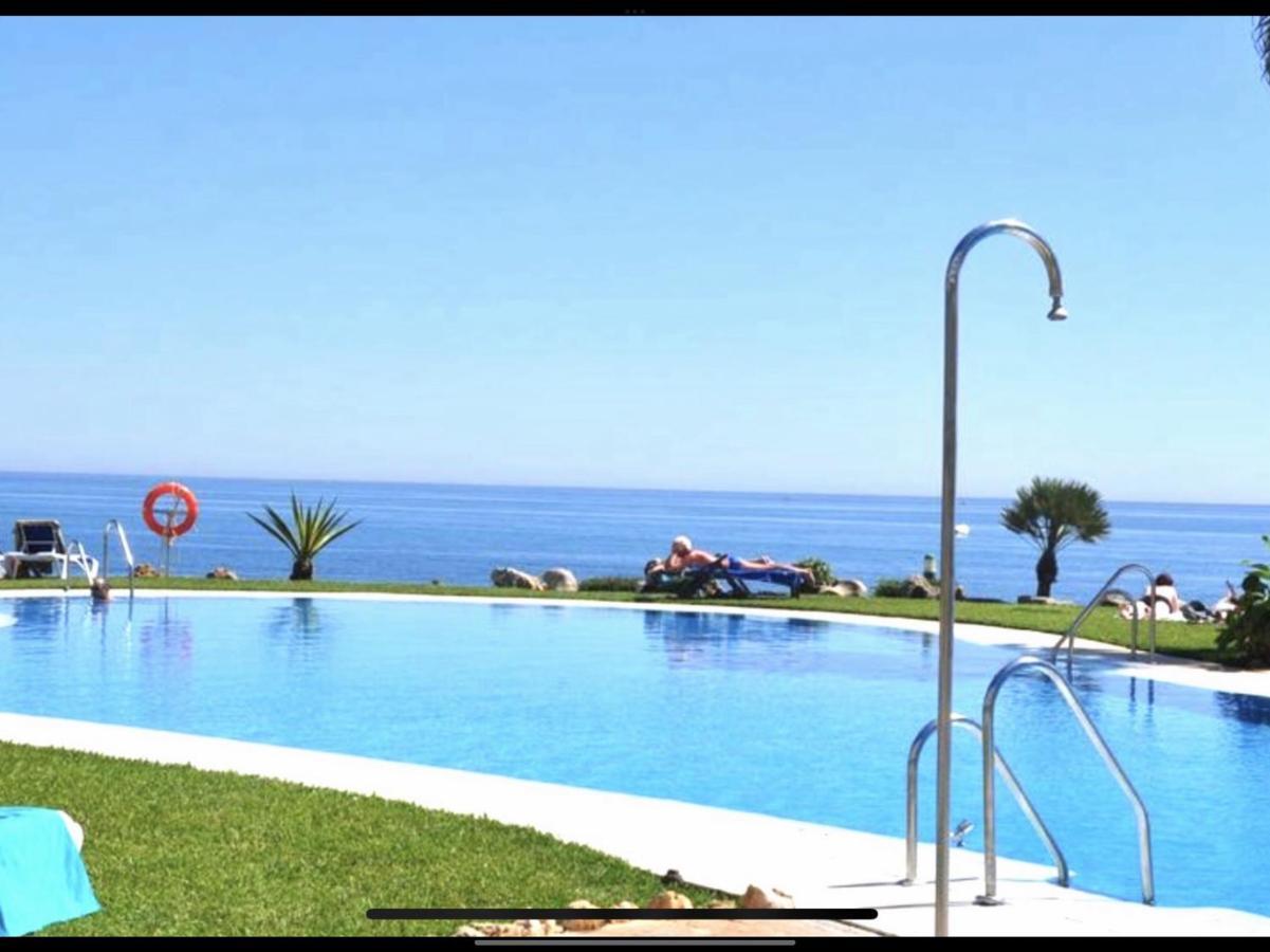 Apartment Mi Capricho Beachfront 400 - With Sea Views Costa Del Sol
