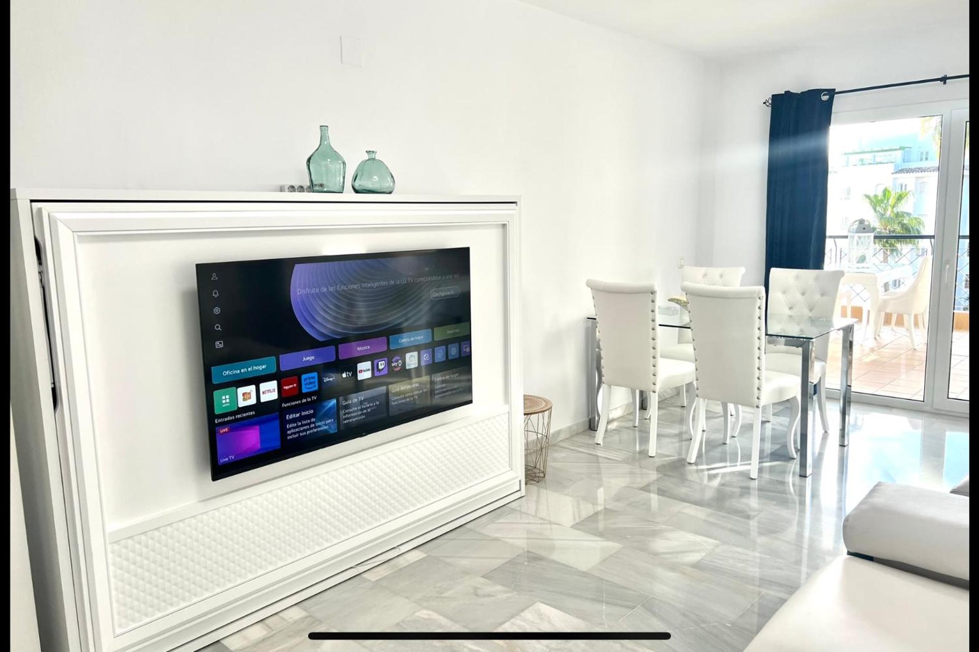 Mi Capricho Beachfront 400 - With Sea Views Costa Del Sol Apartment Sitio de Calahonda
